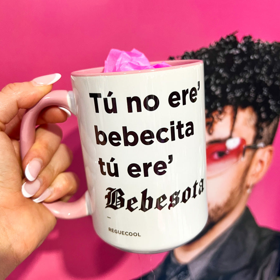 Taza Grande Blanca con Interior y Asa Rosa | Elige tu frase de Reggaeton