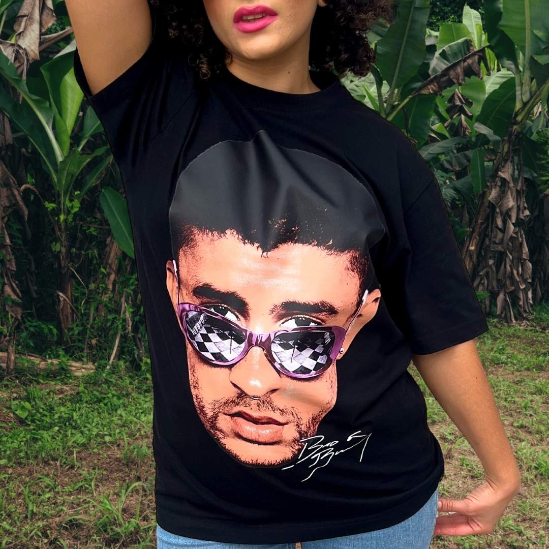 Camiseta Oversize Bad Bunny