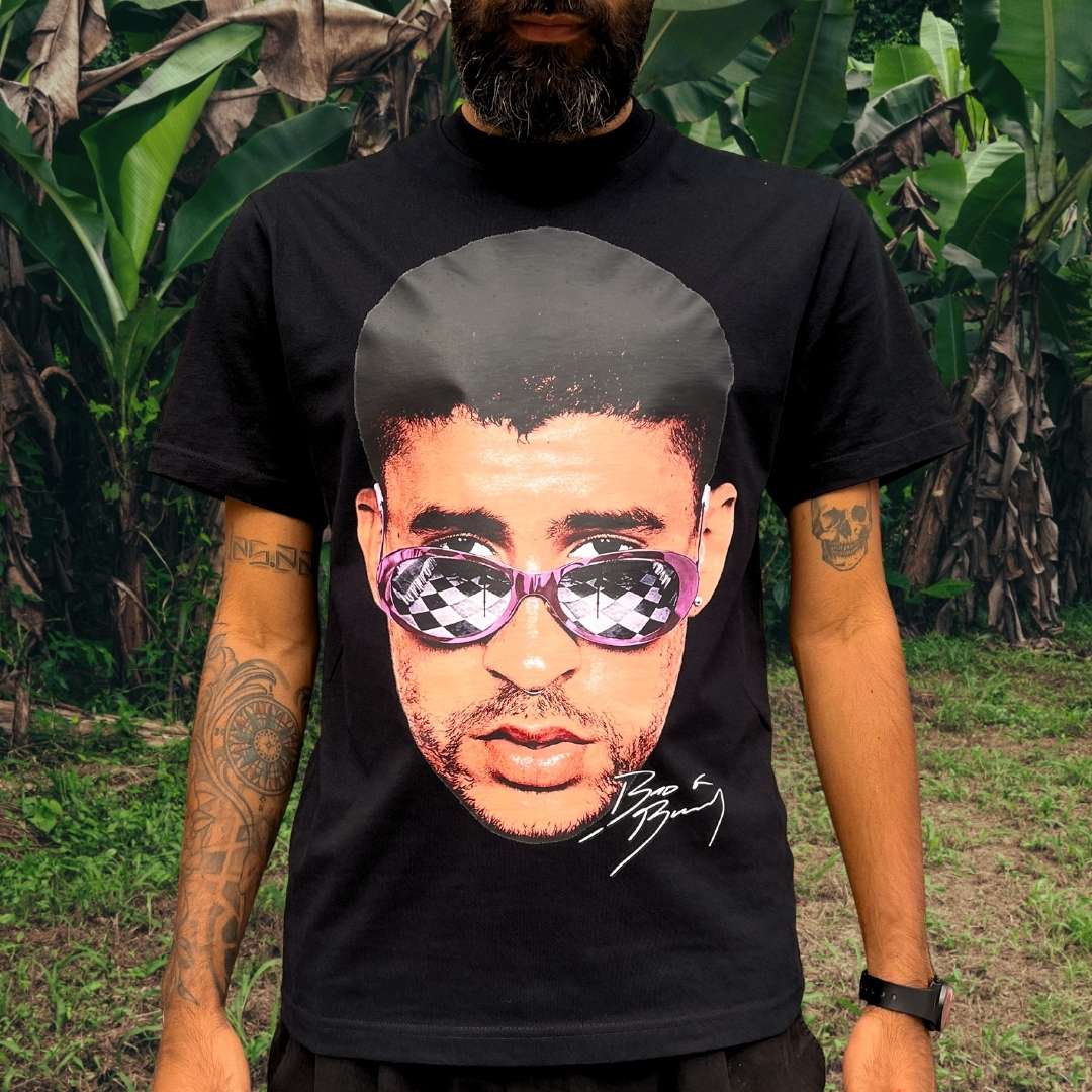 Camiseta Oversize Bad Bunny