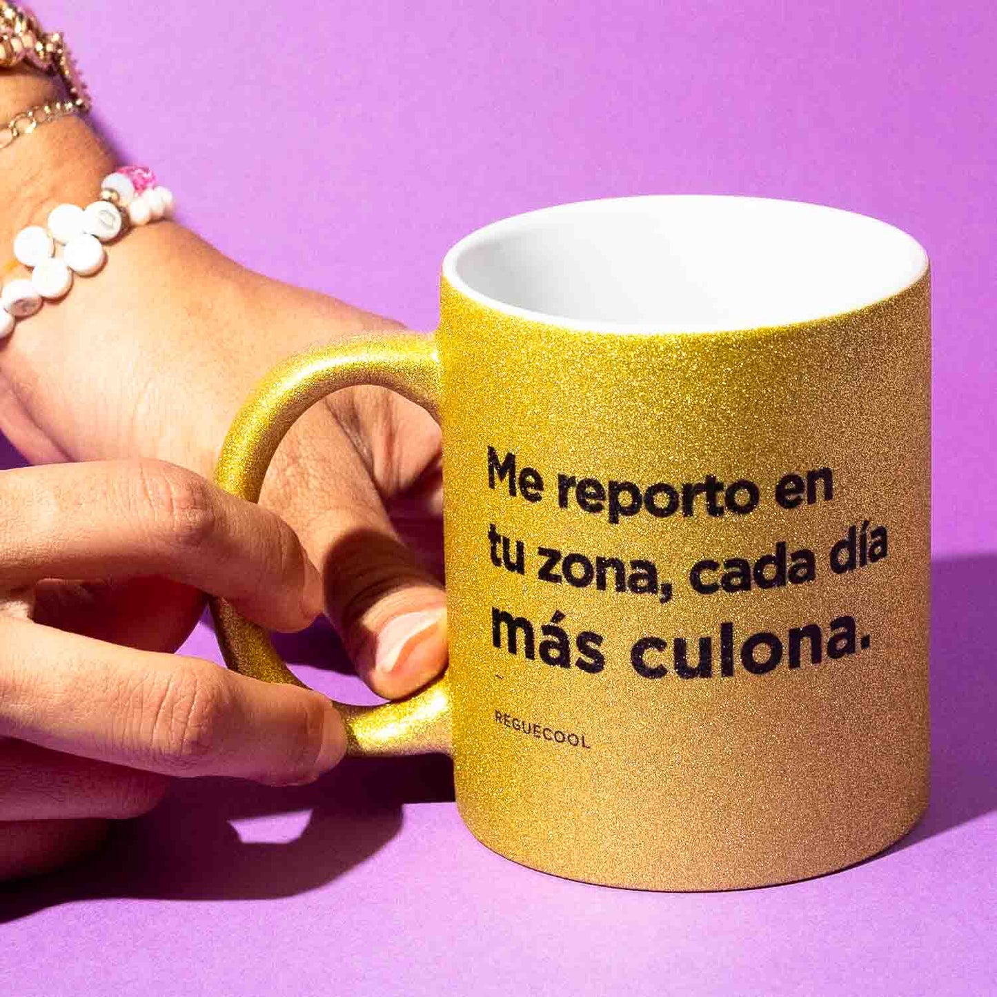 Pack de Regalo 2 = Taza + Camiseta + Pegatina