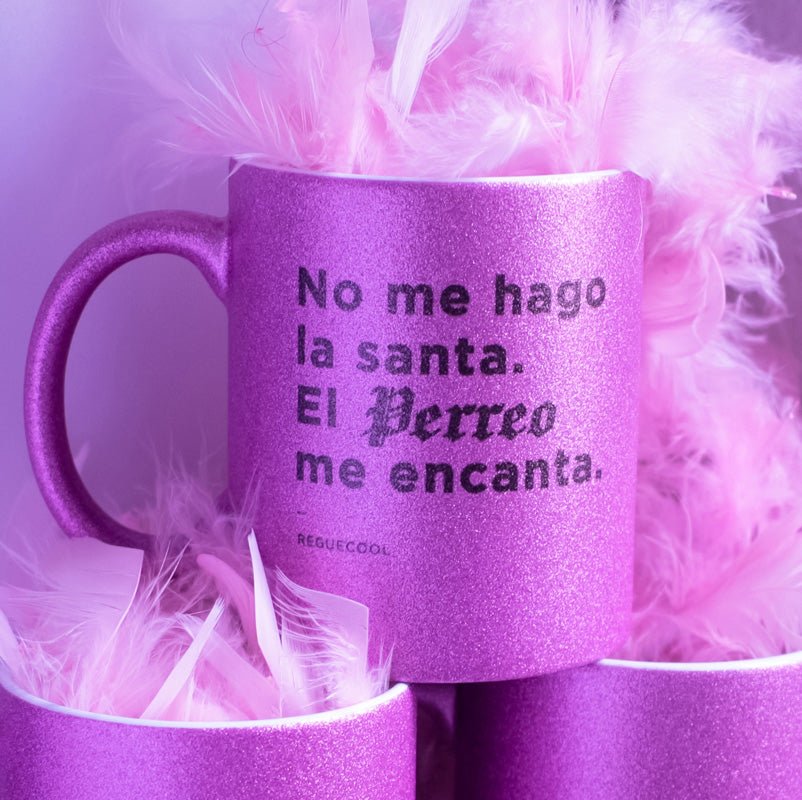 Taza "No Me Hago La Santa..." | Morada o Rosa Purpurina - Reguecool