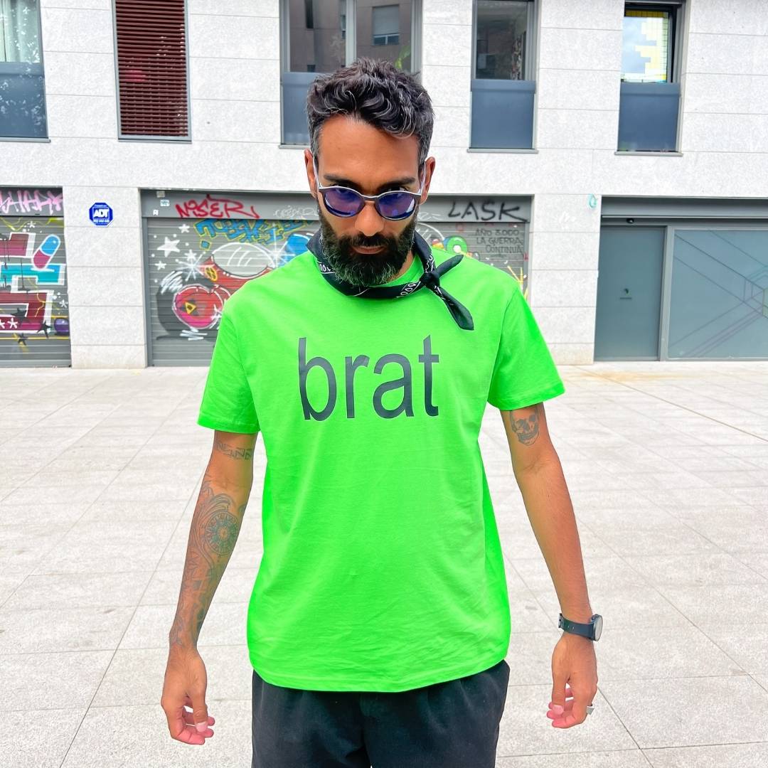 Camiseta BRAT