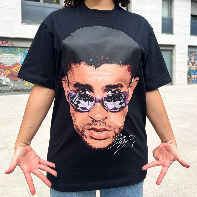 Camiseta Oversize Bad Bunny