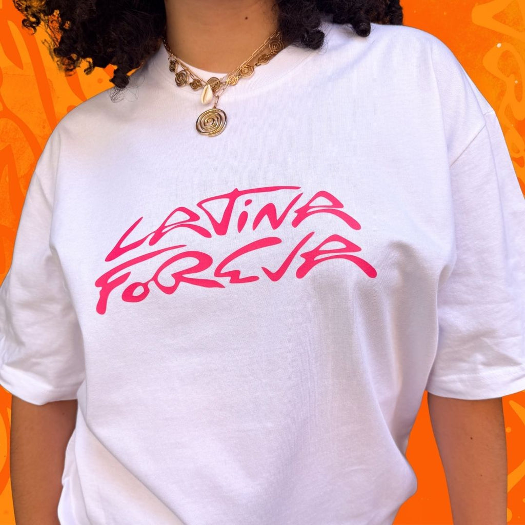 Camiseta Oversize Latina Foreva