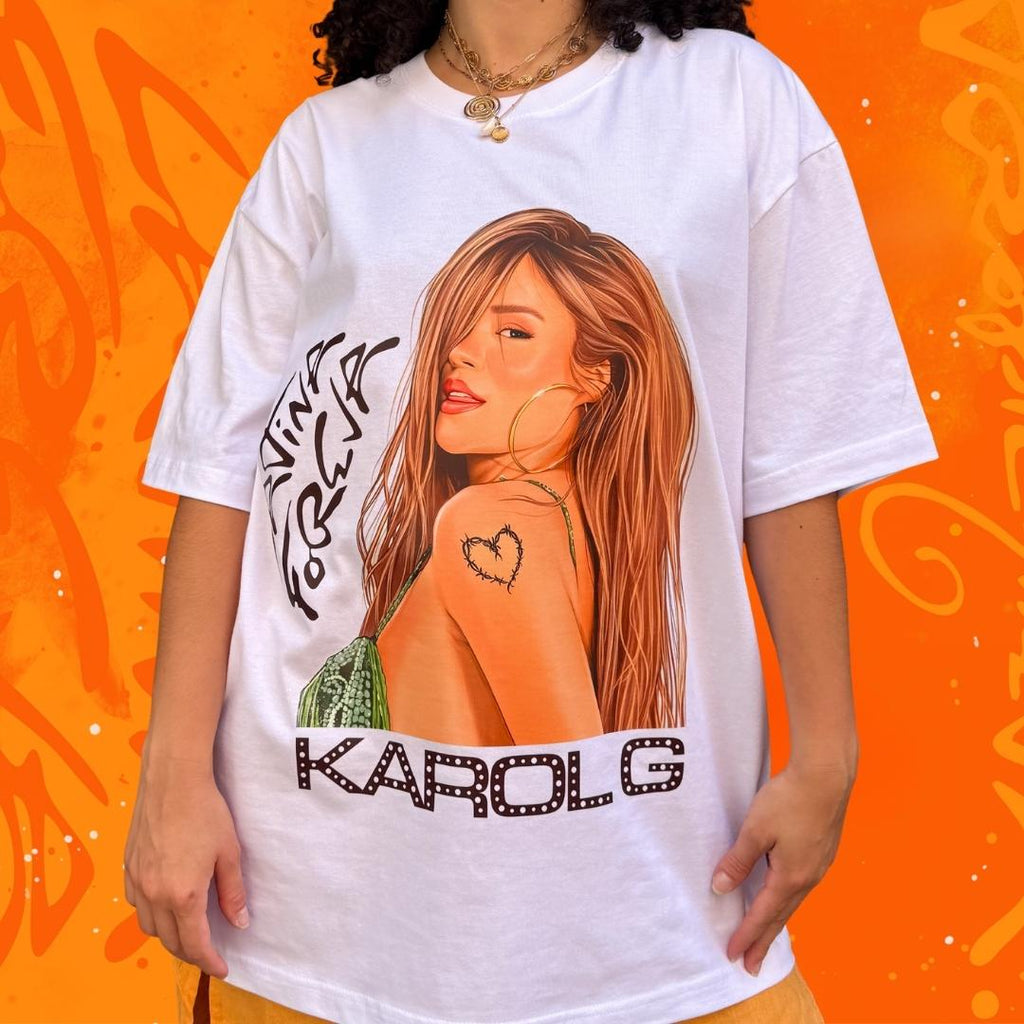 Camiseta Oversize Karol G Nueva Era