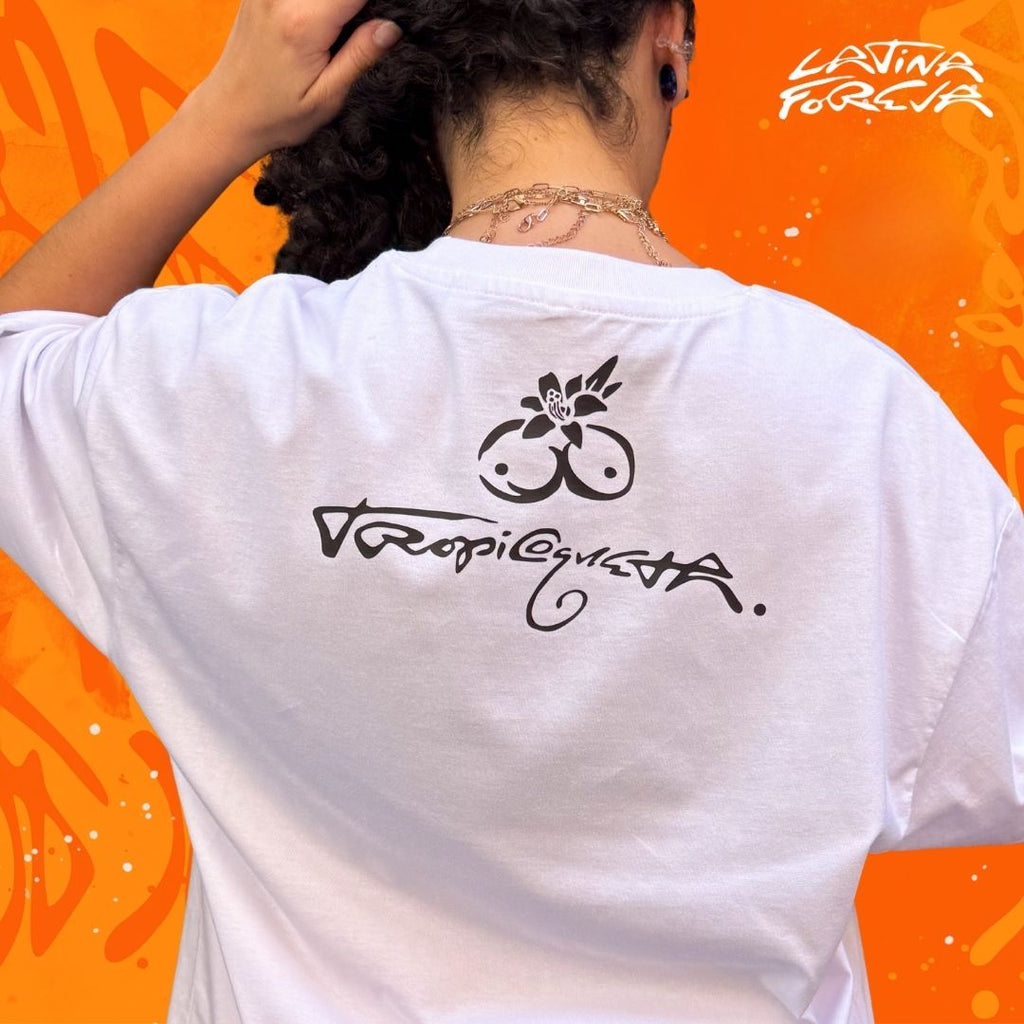 Camiseta Oversize Karol G Nueva Era